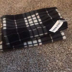 Old navy fleece cow neck scarf